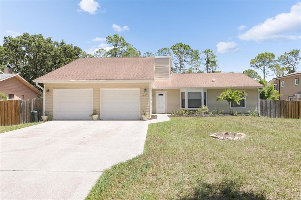 1007 133RD STREET E BRADENTON, FL 34212
