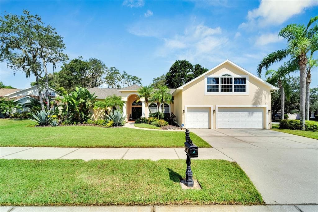 2534 CENTENNIAL FALCON DRIVE
