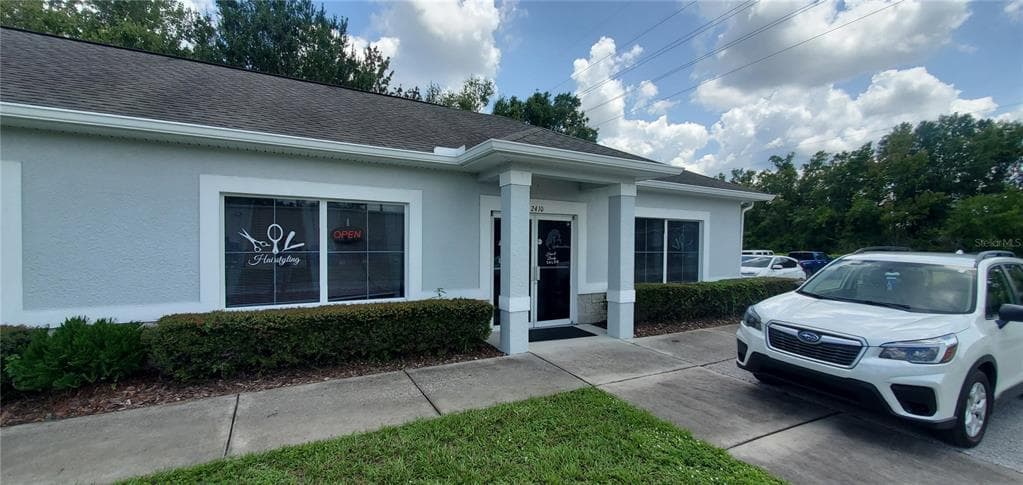 2410 RADEN DRIVE LAND O LAKES, FL 34639