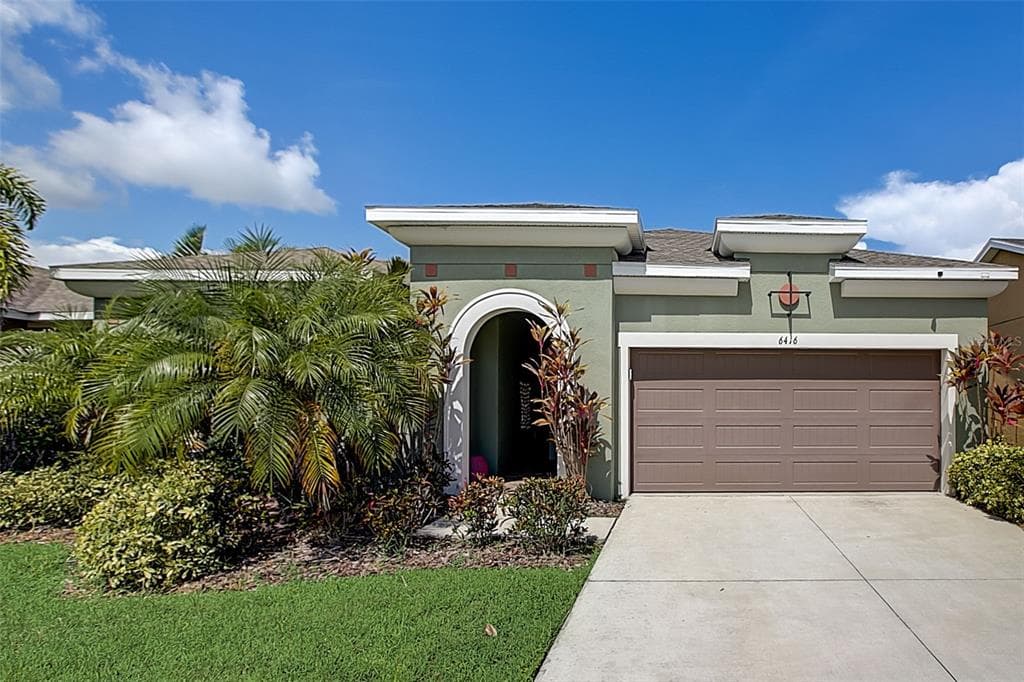 6416 SALT CREEK AVENUE APOLLO BEACH, FL 33572
