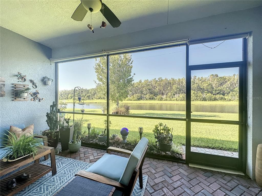 15844 AURORA LAKE CIRCLE WIMAUMA, FL 33598