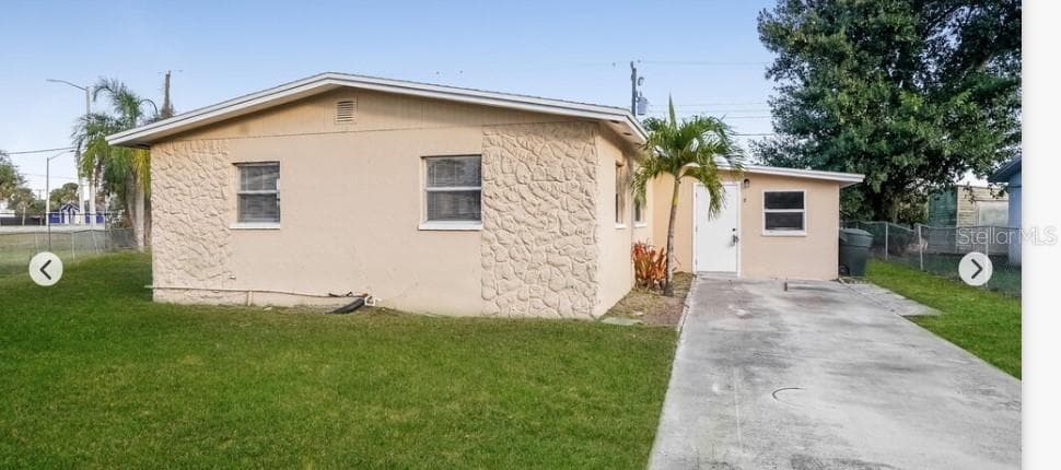 5 W CLERMONT COURT FORT MYERS, FL 33916