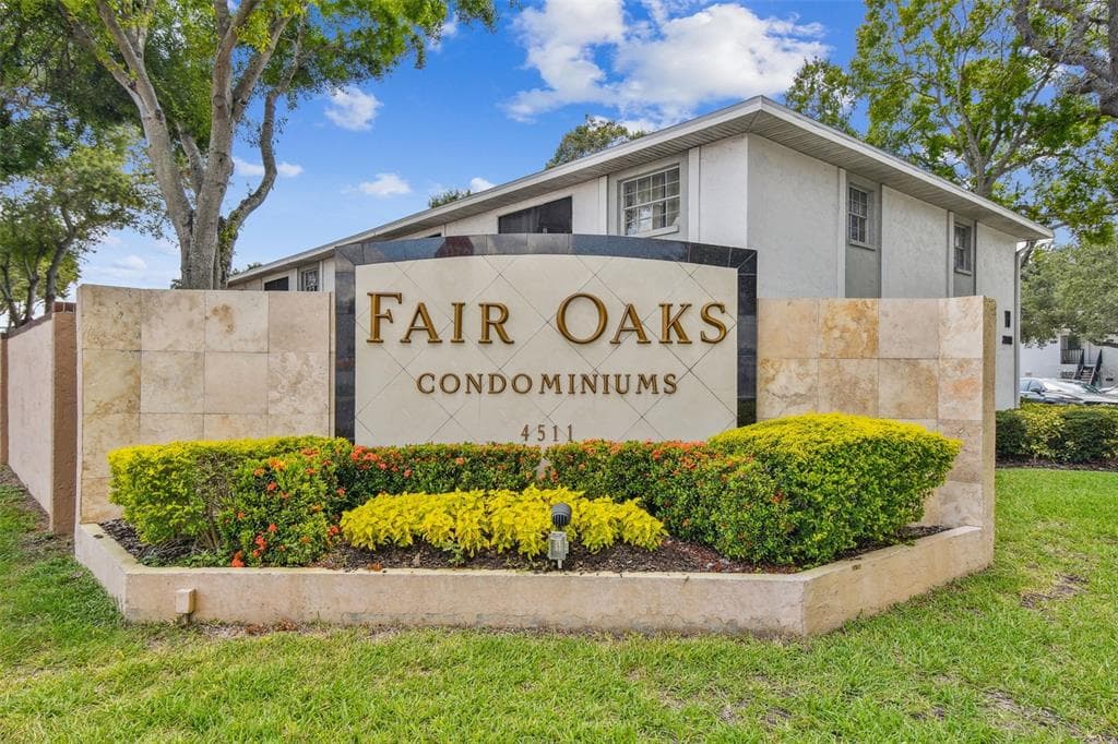 4508 S OAK DRIVE UNIT T62 TAMPA, FL 33611