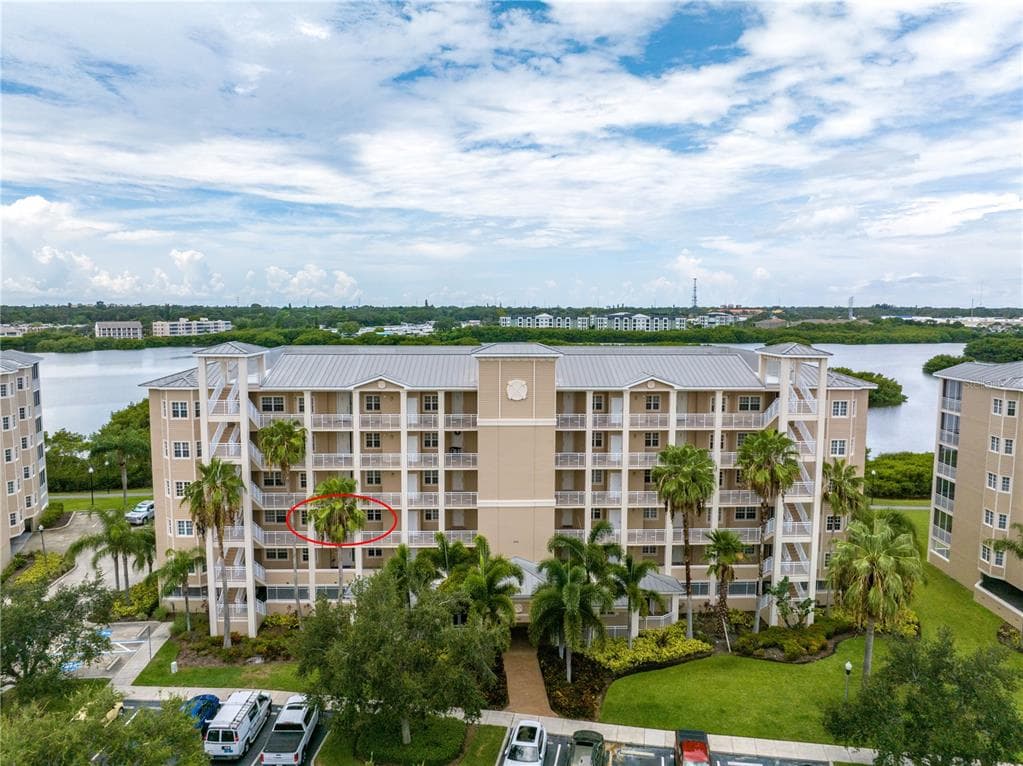 7040 KEY HAVEN ROAD UNIT 302