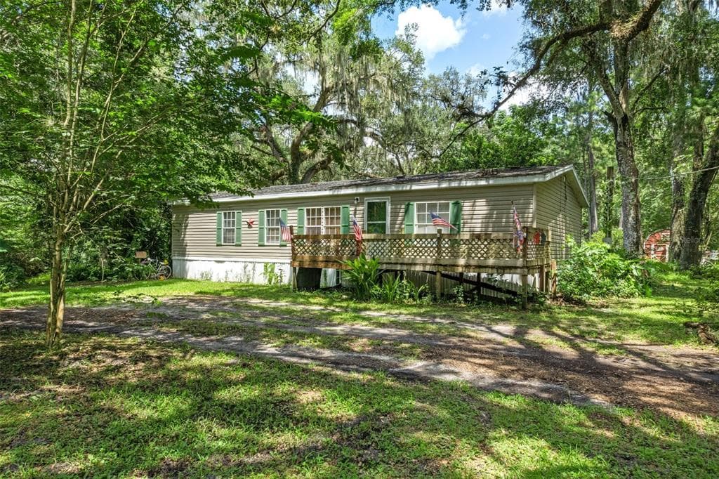 90 ARLANIE ROAD BROOKSVILLE, FL 34604