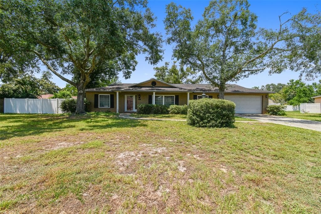 2226 MALIBU DRIVE BRANDON, FL 33511