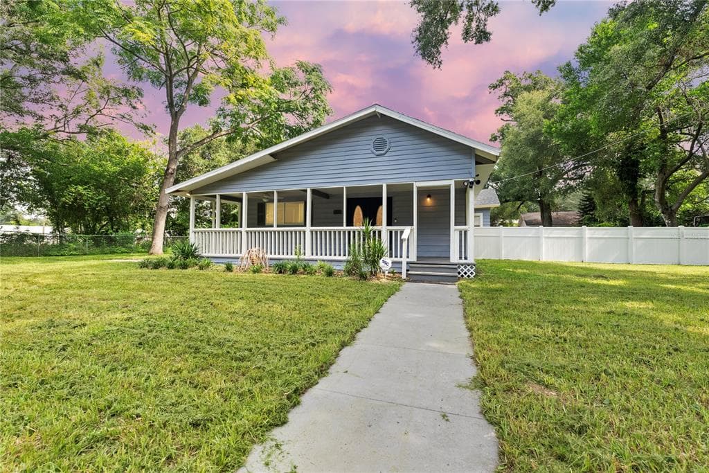 808 E WILDER AVENUE TAMPA, FL 33603