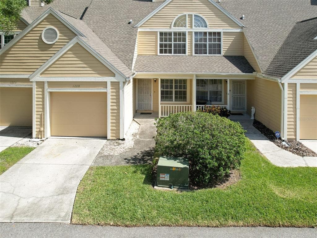 1208 BIG PINE DRIVE UNIT 7 VALRICO, FL 33596