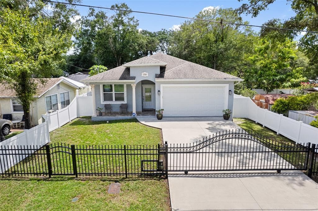 1316 W CLINTON STREET TAMPA, FL 33604