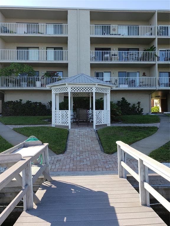 719 PINELLAS BAYWAY S UNIT 308 TIERRA VERDE, FL 33715