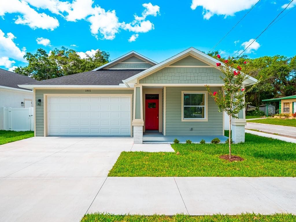 1805 E POWHATAN AVENUE TAMPA, FL 33610