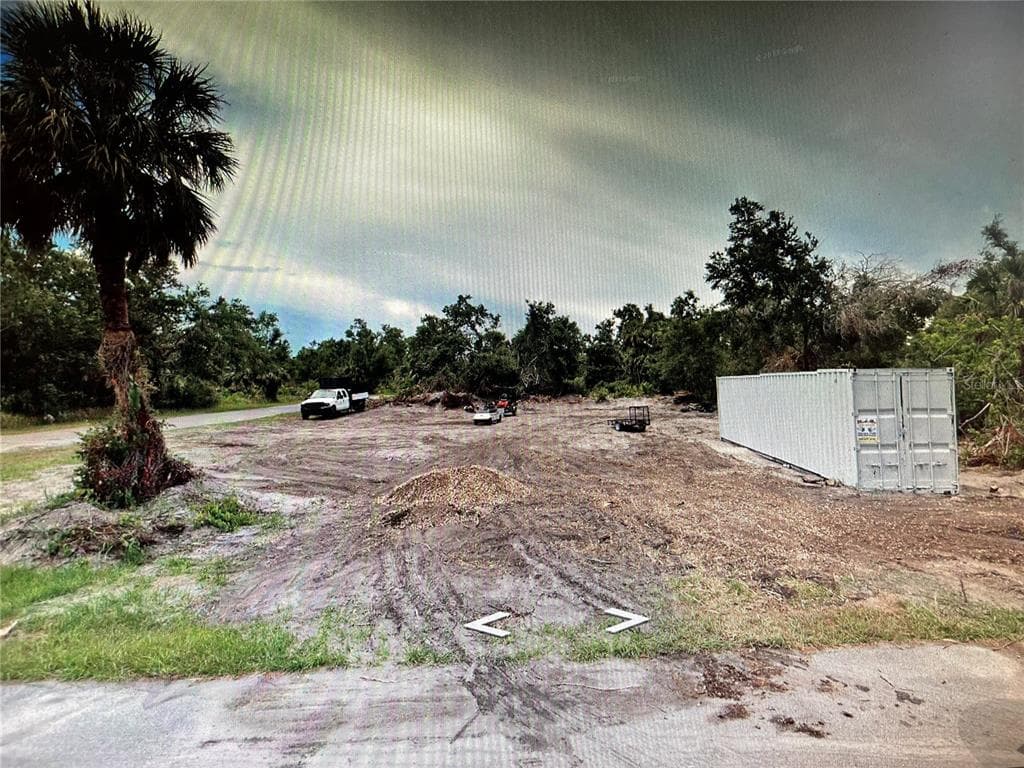 14424 RIDGEWAY AVENUE PORT CHARLOTTE, FL 33953