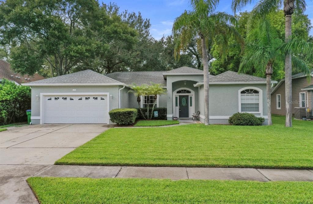 1131 VIRGINIA AVENUE PALM HARBOR, FL 34683