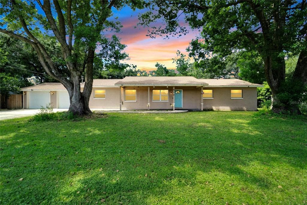 610 ELAINE DRIVE BRANDON, FL 33511