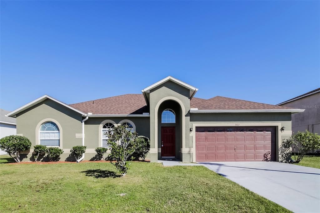 562 BRISTOL CIRCLE KISSIMMEE, FL 34758