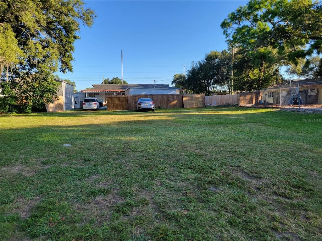 LAKE DRIVE DUNEDIN, FL 34698