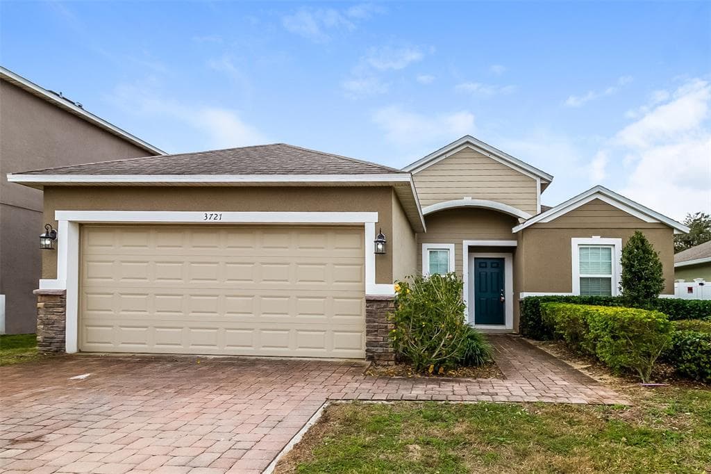 3721 RYEGRASS STREET CLERMONT, FL 34714
