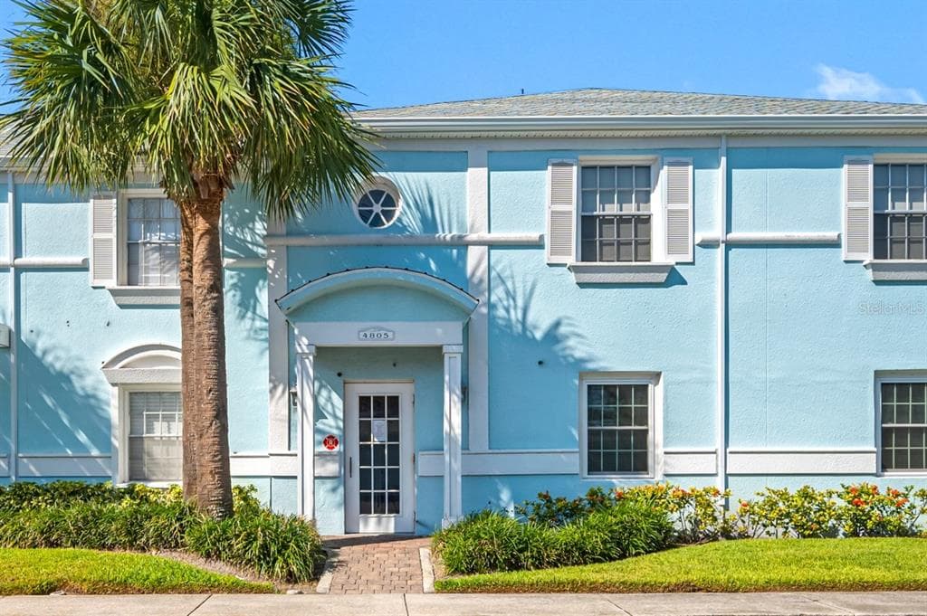 4805 COBIA DRIVE SE UNIT B ST PETERSBURG, FL 33705