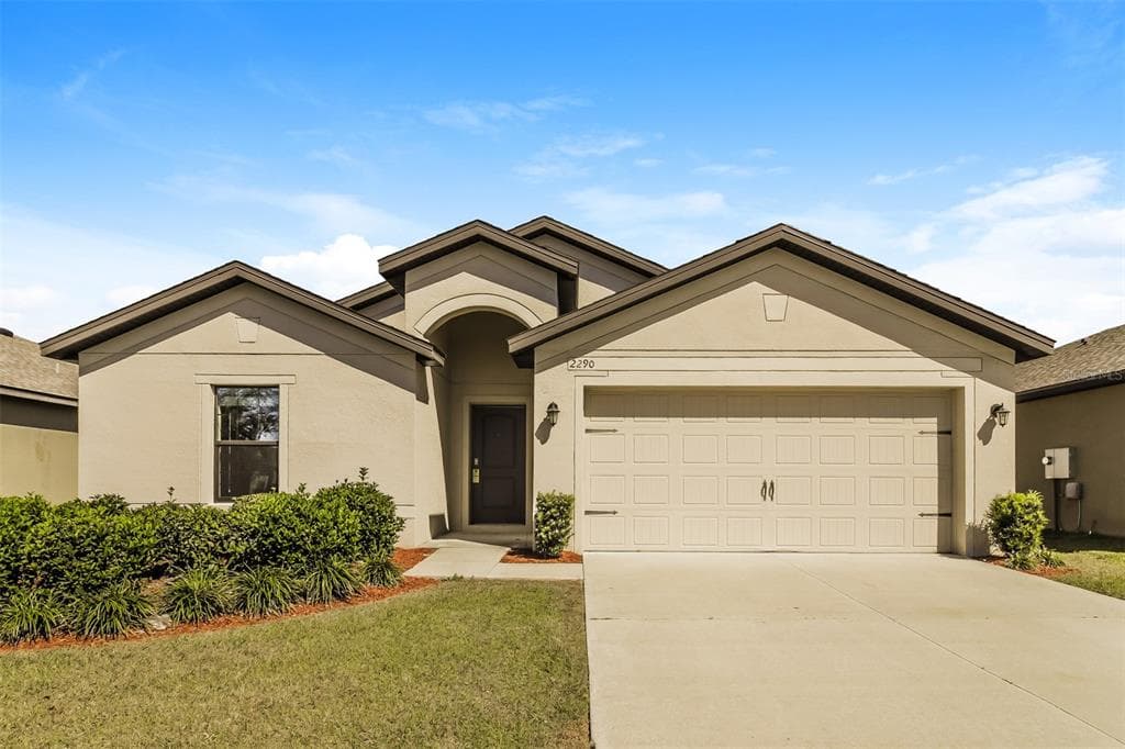 2290 BEXLEY DRIVE TAVARES, FL 32778