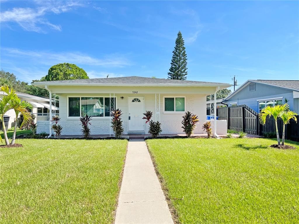 5342 8TH AVENUE N ST PETERSBURG, FL 33710