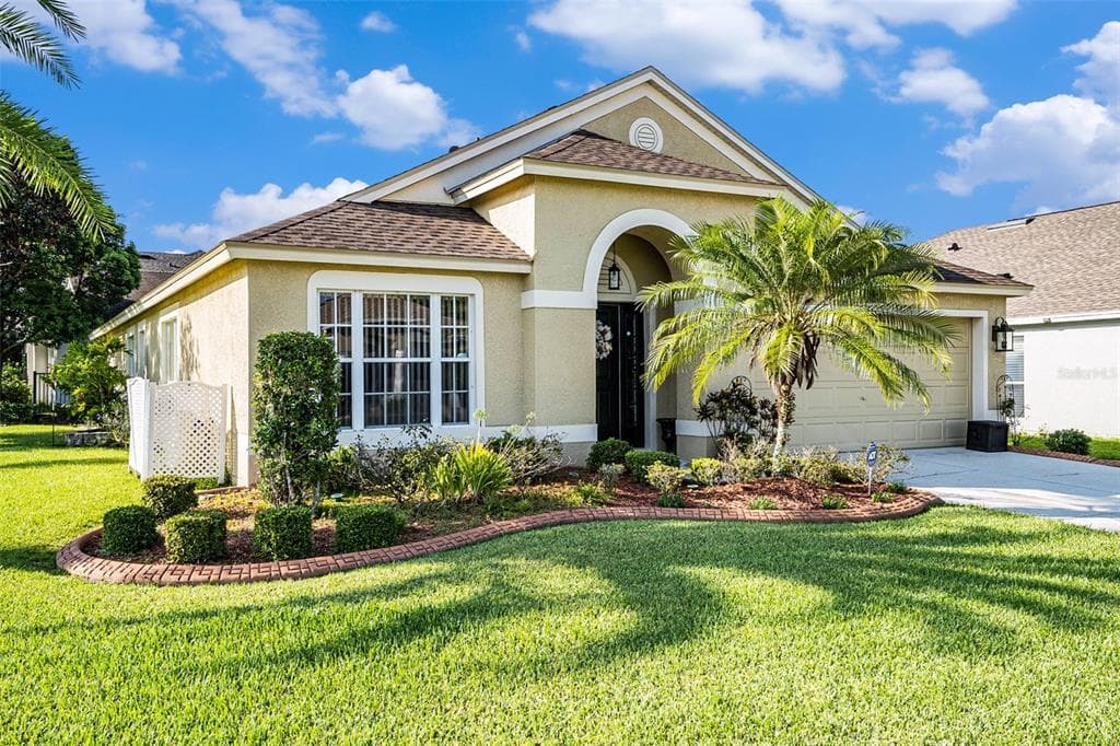 7712 SHORE ACRES STREET WESLEY CHAPEL, FL 33545