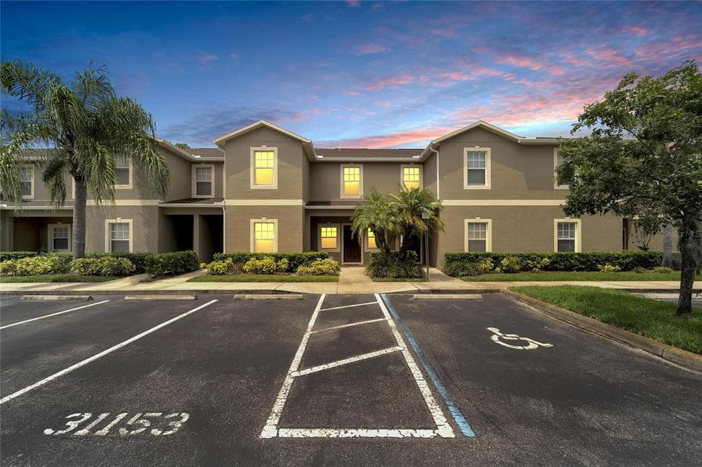 31153 FLANNERY COURT WESLEY CHAPEL, FL 33543
