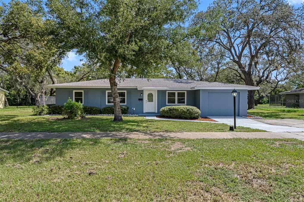 6971 PINEHURST DRIVE SPRING HILL, FL 34606