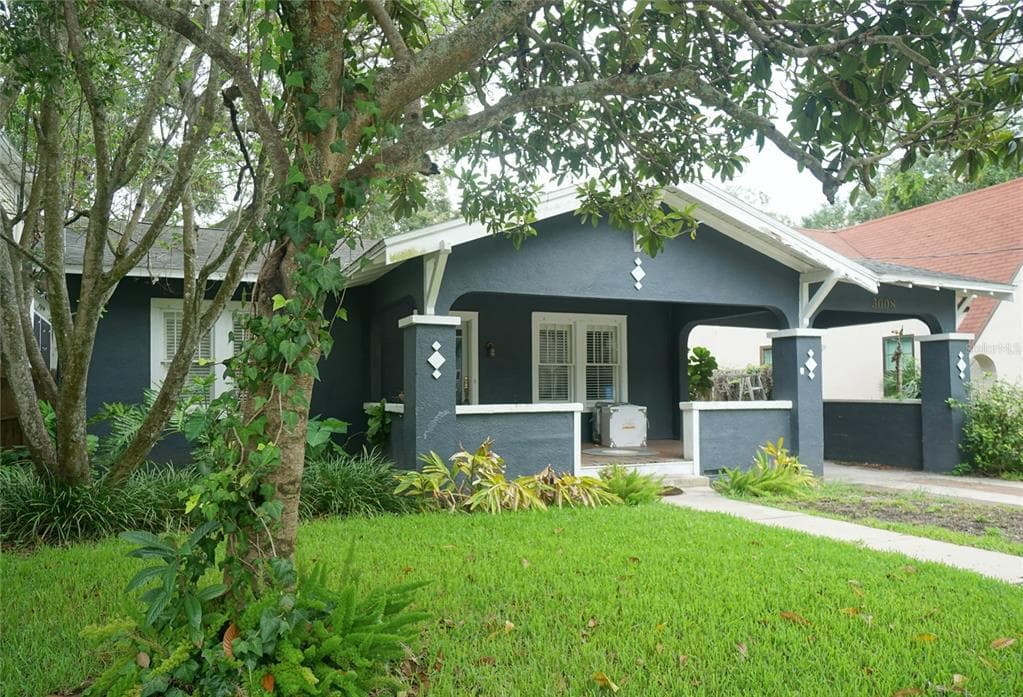 3008 W AQUILLA STREET TAMPA, FL 33629