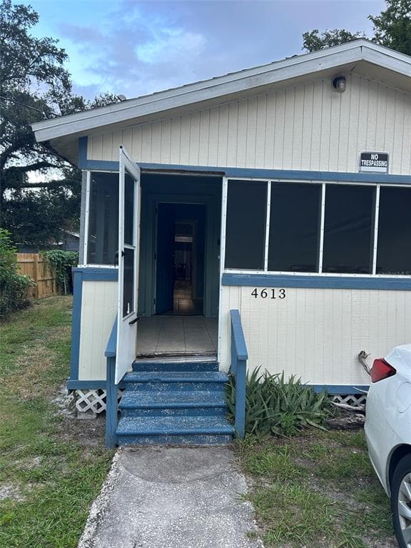 4613 WEBSTER STREET TAMPA, FL 33610