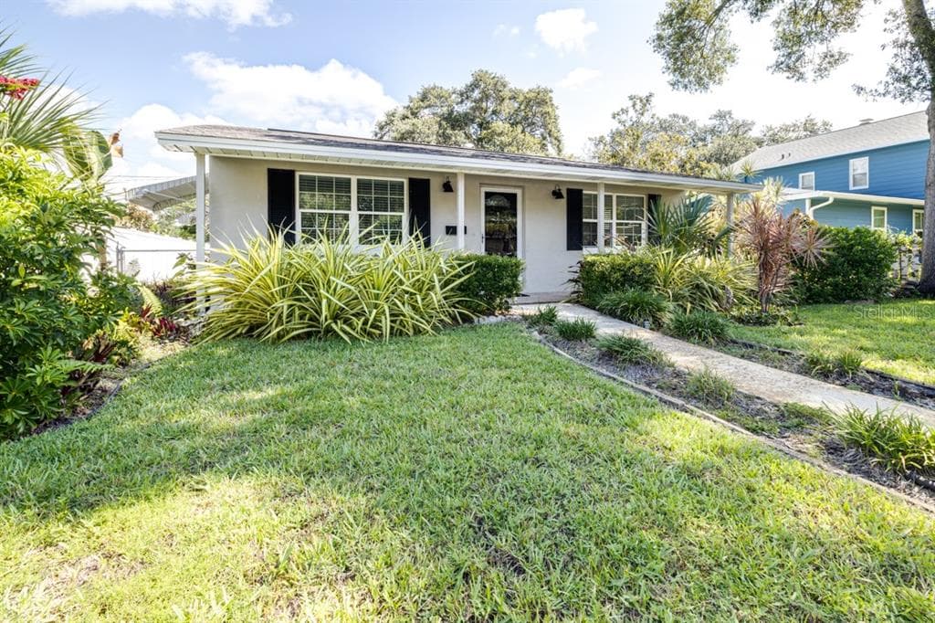 5521 1ST AVENUE N ST PETERSBURG, FL 33710