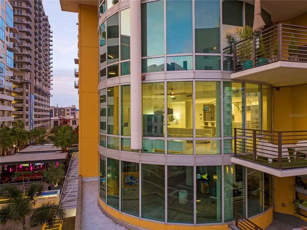 1208 E KENNEDY BOULEVARD UNIT 410 TAMPA, FL 33602