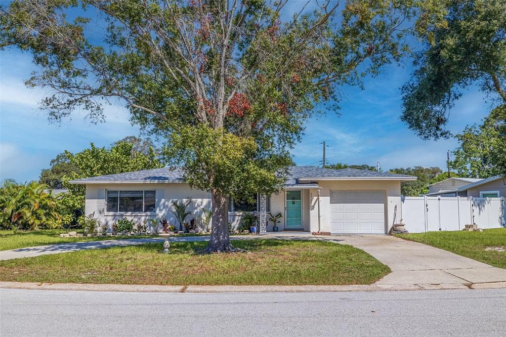2700 52ND WAY N ST PETERSBURG, FL 33710