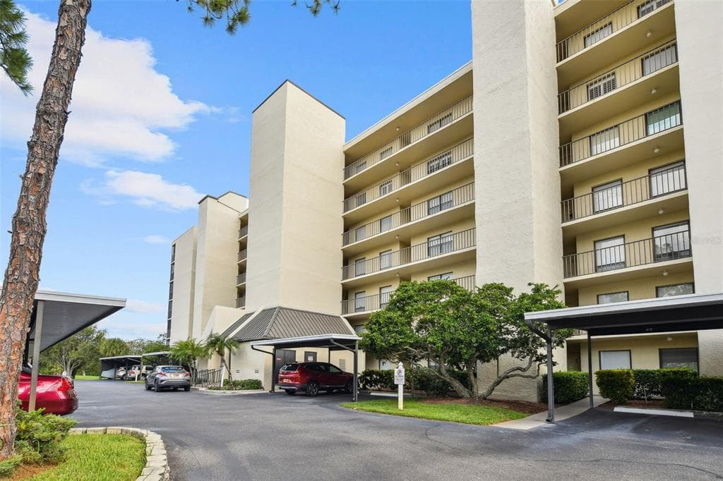 3300 COVE CAY DRIVE UNIT 6E CLEARWATER, FL 33760