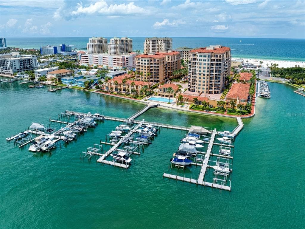 521 MANDALAY AVENUE UNIT 1401 CLEARWATER, FL 33767