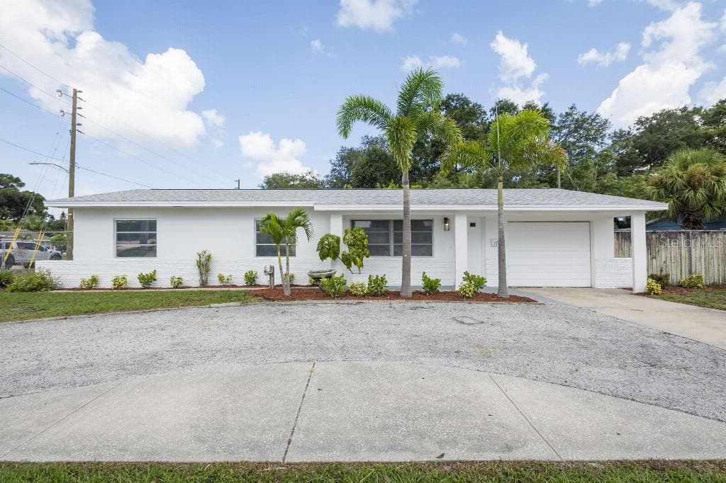1700 58TH STREET N ST PETERSBURG, FL 33710