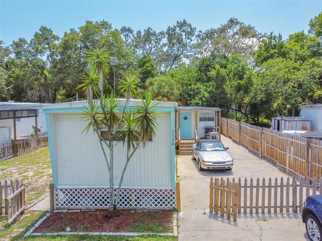 7134 EDNA AVENUE HUDSON, FL 34667