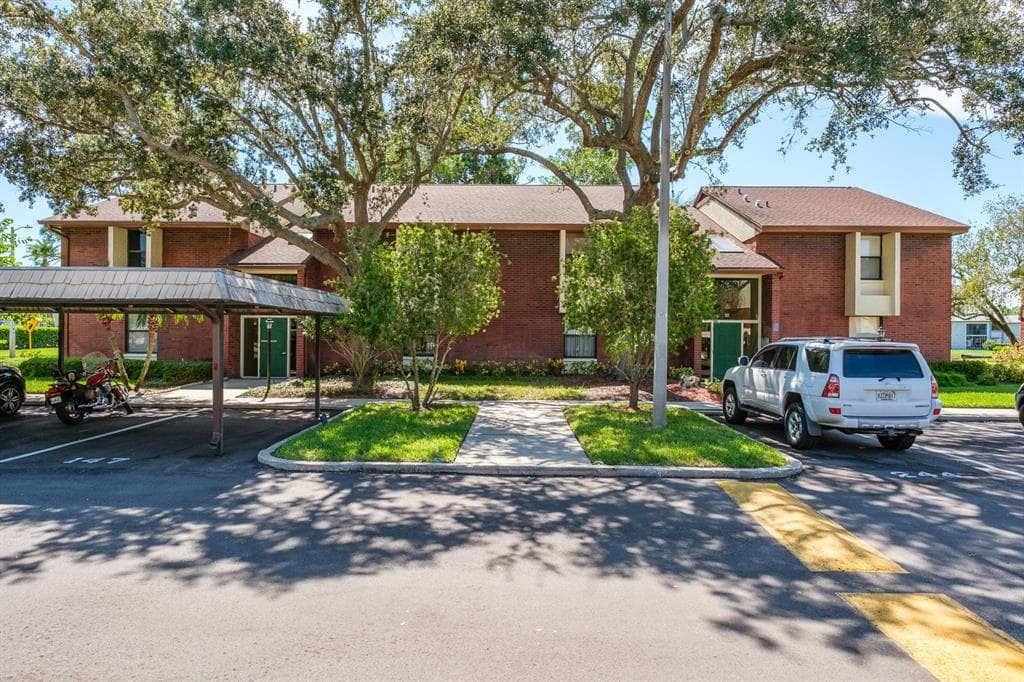 149 CARYL WAY UNIT 29 OLDSMAR, FL 34677