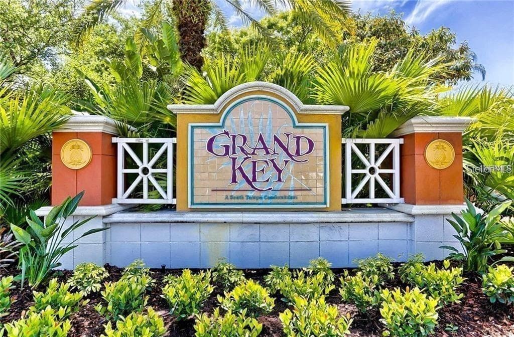 4207 S DALE MABRY HIGHWAY UNIT 3210 TAMPA, FL 33611