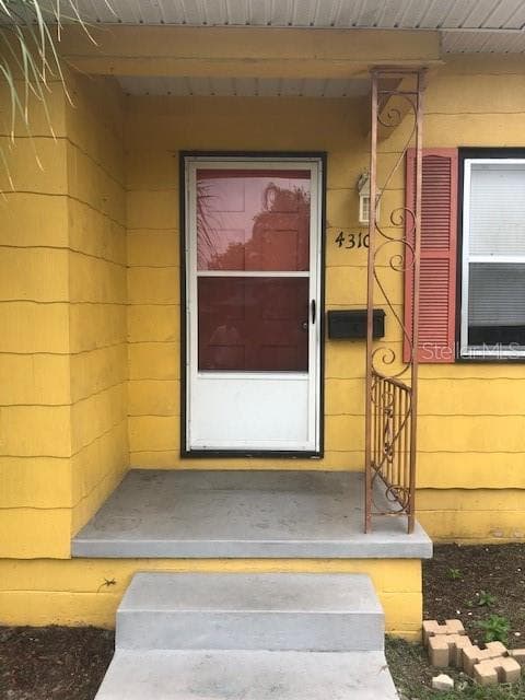4310 1ST AVENUE S ST PETERSBURG, FL 33711