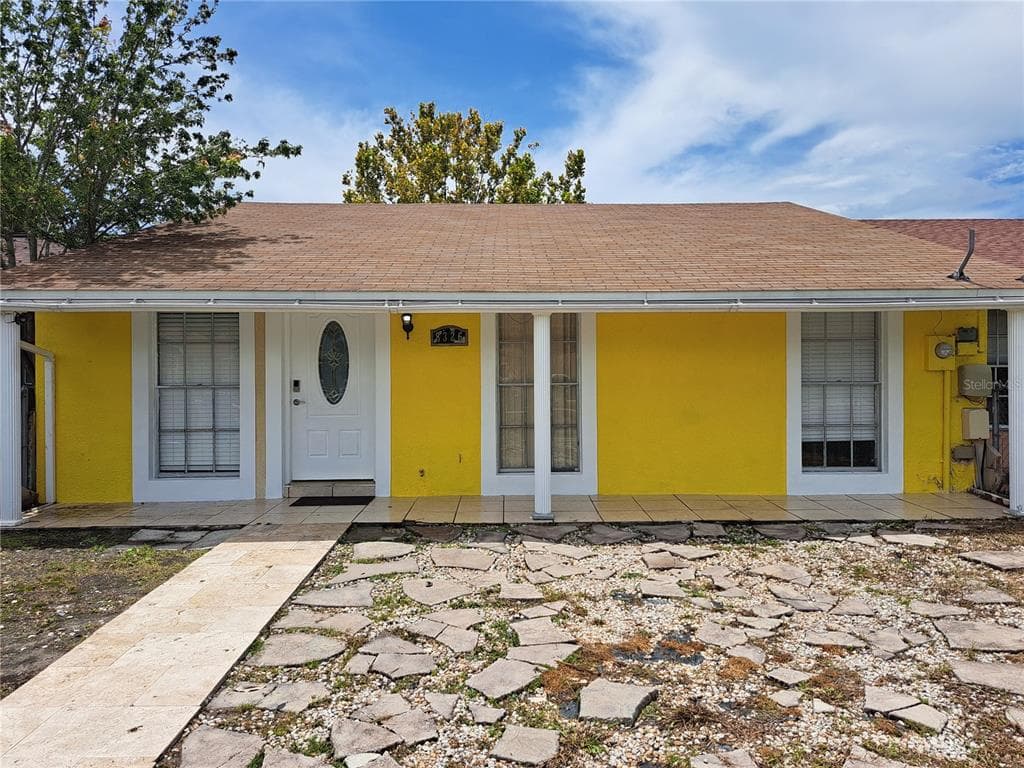 8326 ELKWOOD LANE