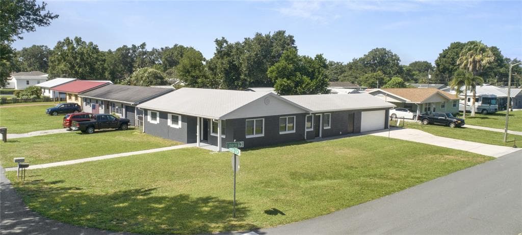 5134 HARVARD STREET W LAKELAND, FL 33810