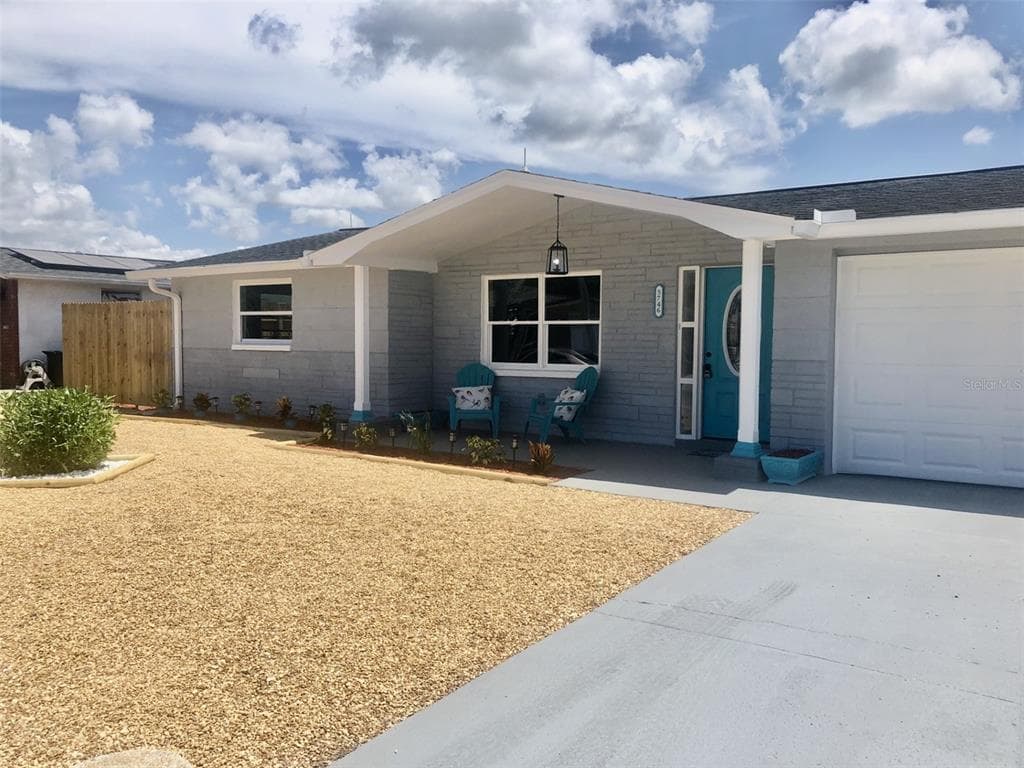 5746 LANATE AVENUE NEW PORT RICHEY, FL 34652