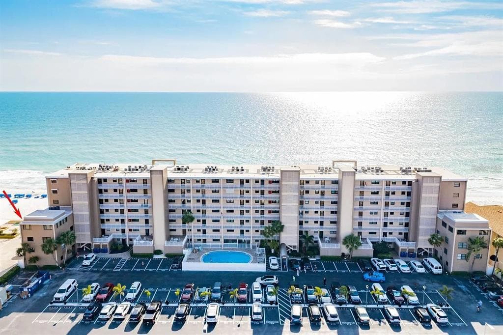 18650 GULF BOULEVARD UNIT 315 INDIAN SHORES, FL 33785