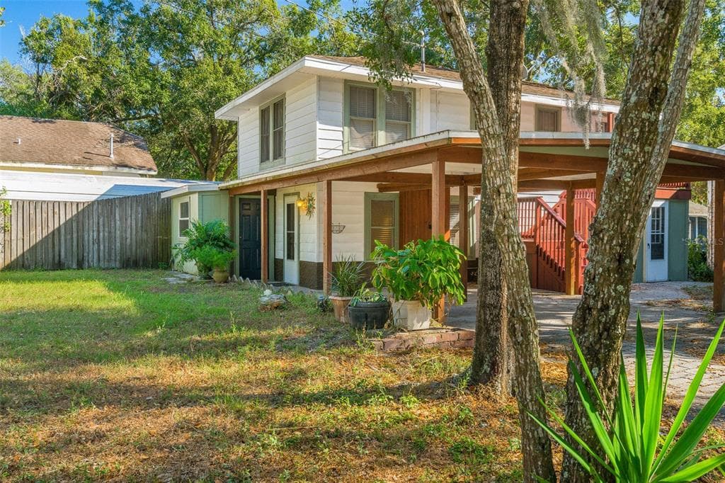 6001 RIVER TERRACE UNIT A TAMPA, FL 33604
