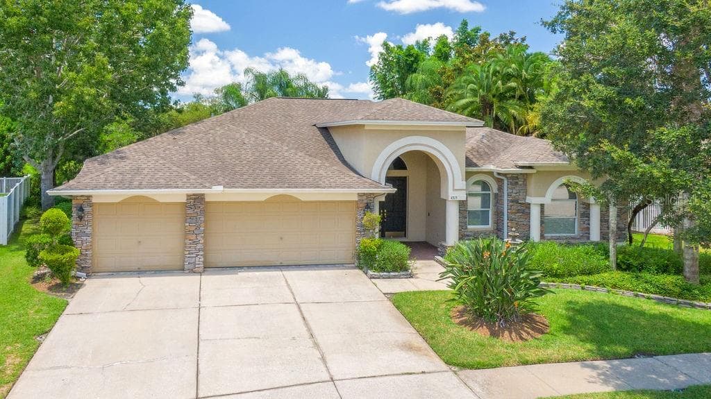4319 WATERFORD LANDING DRIVE