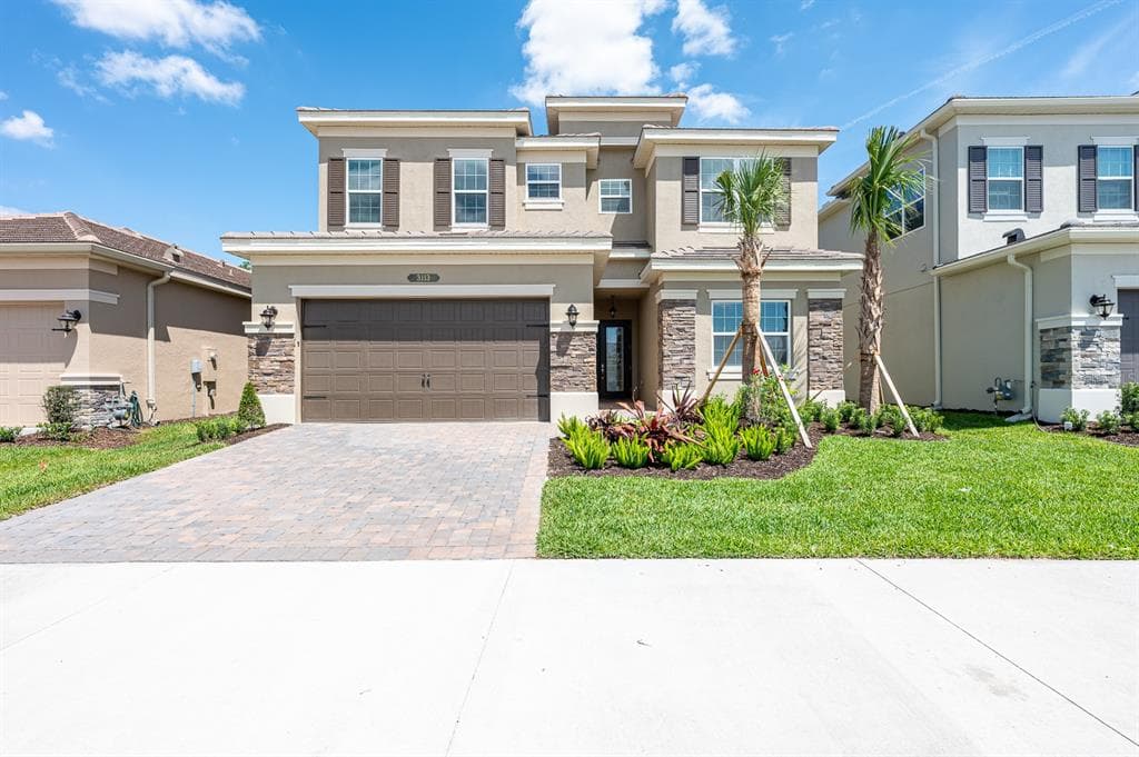 3113 GREAT BANYAN WAY WESLEY CHAPEL, FL 33543