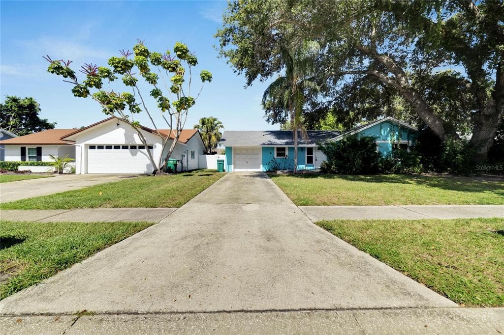 10076 85TH STREET SEMINOLE, FL 33777