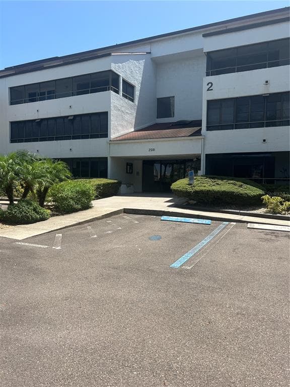 2581 COUNTRYSIDE BOULEVARD UNIT 2309 CLEARWATER, FL 33761