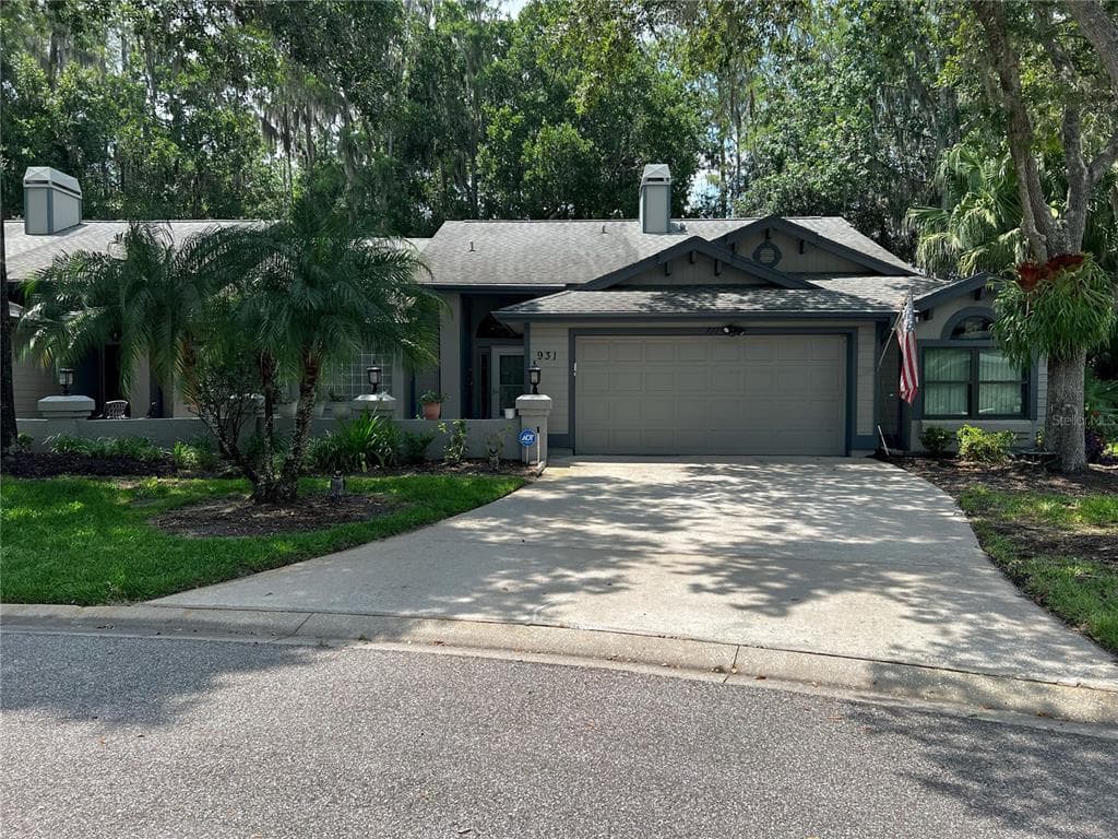 931 LUCAS LANE OLDSMAR, FL 34677