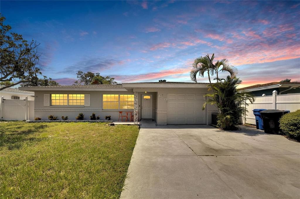 4550 16TH AVENUE N ST PETERSBURG, FL 33713